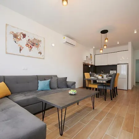 Antica Τρογκίρ